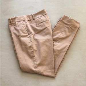 Ann Taylor’s khaki size 10